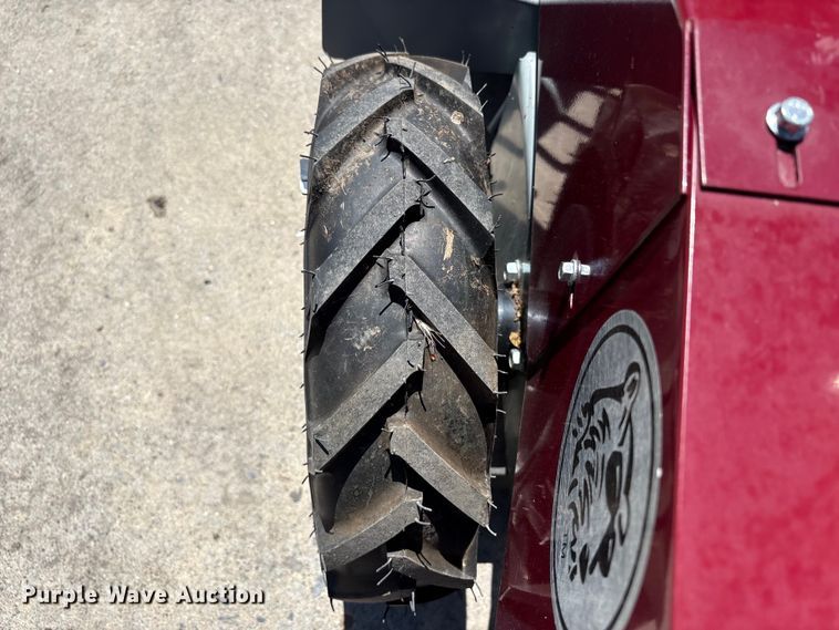 image for item EU8660 Power Dog 926 brush mower