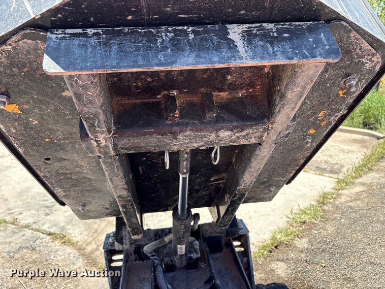 image for item EU8662 Toro MBTX-2500S concrete buggy