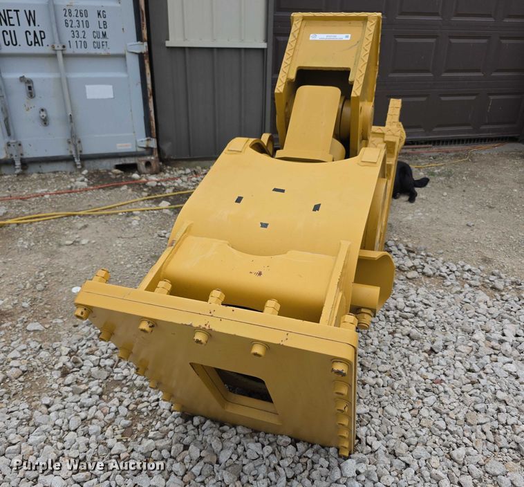 image for item EV2102 Caterpillar hydraulic pulverizer 