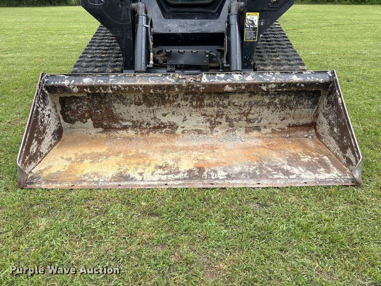 image for item EV2916 2019 John Deere 333G tracked skid steer loader