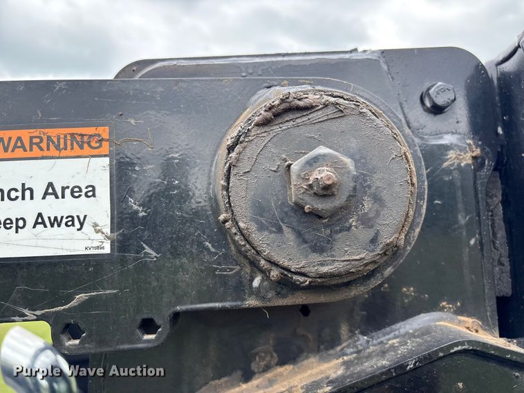 image for item EV2916 2019 John Deere 333G tracked skid steer loader