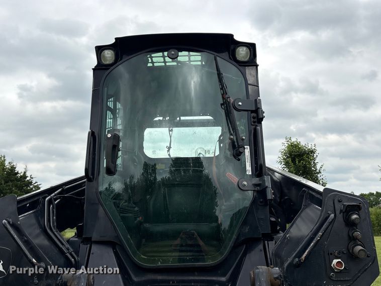 image for item EV2916 2019 John Deere 333G tracked skid steer loader