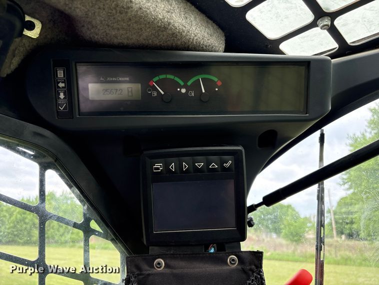 image for item EV2916 2019 John Deere 333G tracked skid steer loader