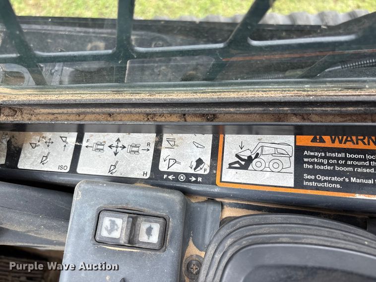 image for item EV2916 2019 John Deere 333G tracked skid steer loader