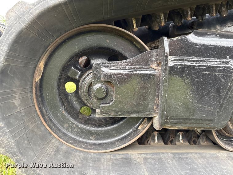 image for item EV2916 2019 John Deere 333G tracked skid steer loader