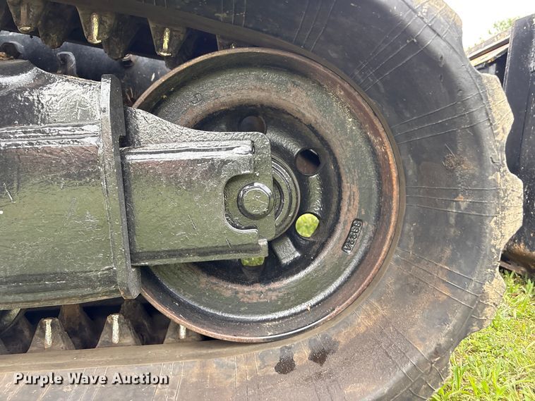 image for item EV2916 2019 John Deere 333G tracked skid steer loader