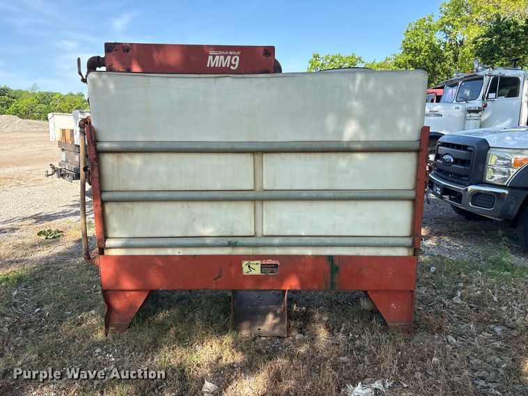 image for item EV2918 Ditch Witch MM9 mud mixer tank