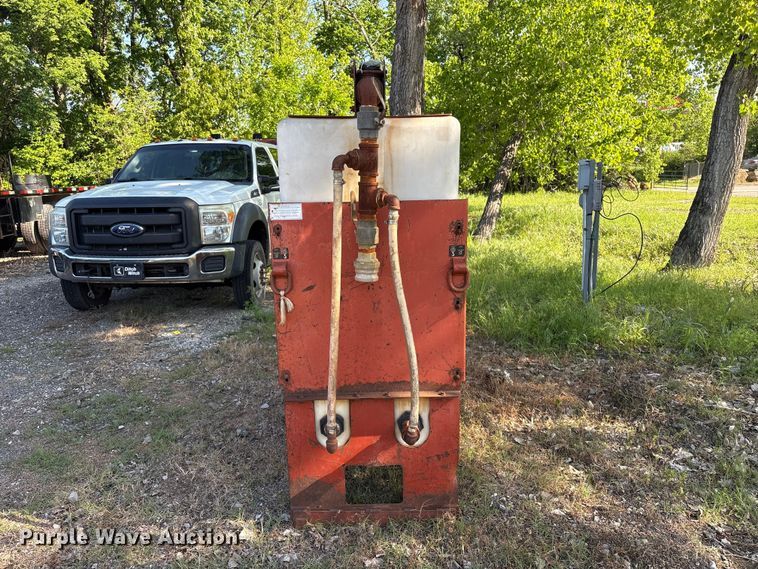 image for item EV2918 Ditch Witch MM9 mud mixer tank