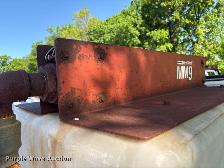 image for item EV2918 Ditch Witch MM9 mud mixer tank
