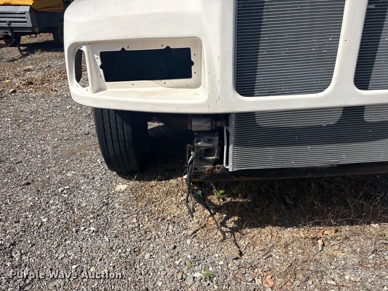 image for item EV2921 1994 Kenworth T600 dump truck