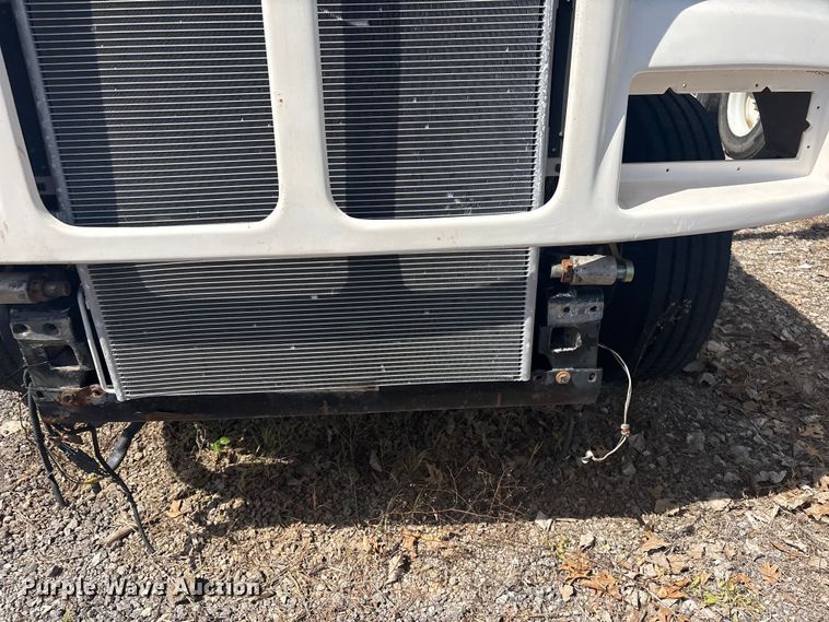 image for item EV2921 1994 Kenworth T600 dump truck