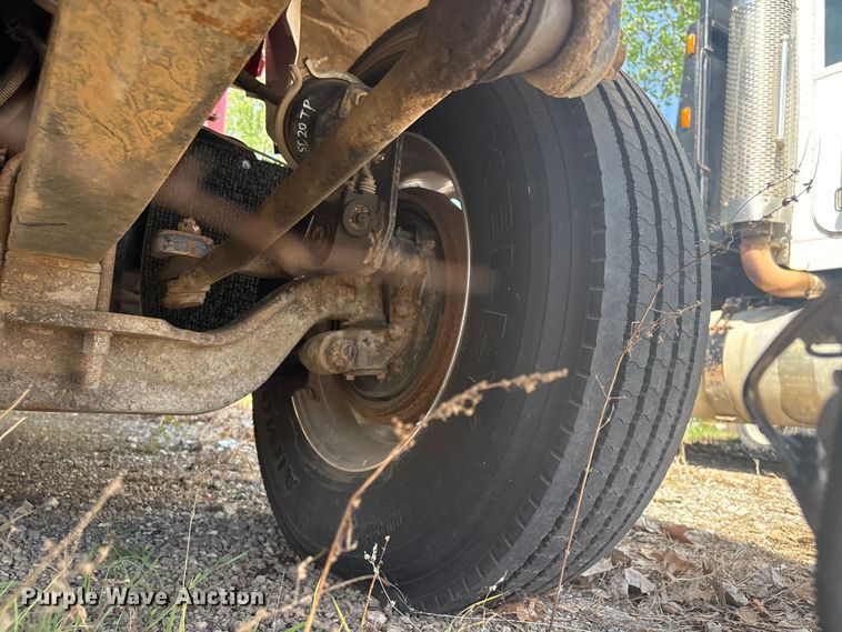 image for item EV2921 1994 Kenworth T600 dump truck