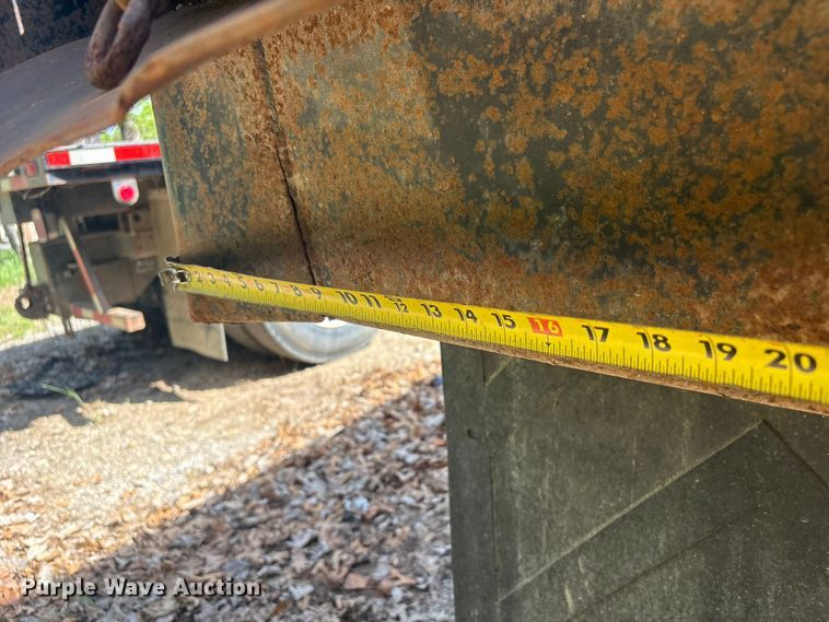 image for item EV2921 1994 Kenworth T600 dump truck