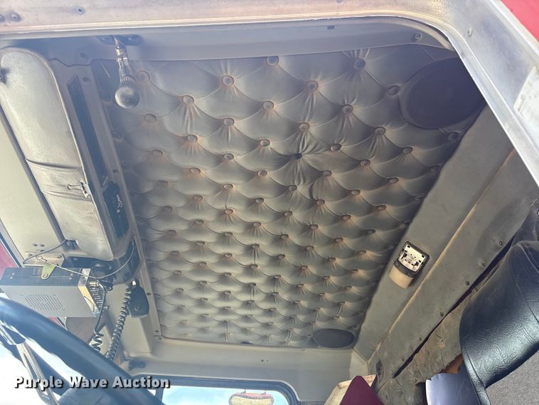 image for item EV2921 1994 Kenworth T600 dump truck