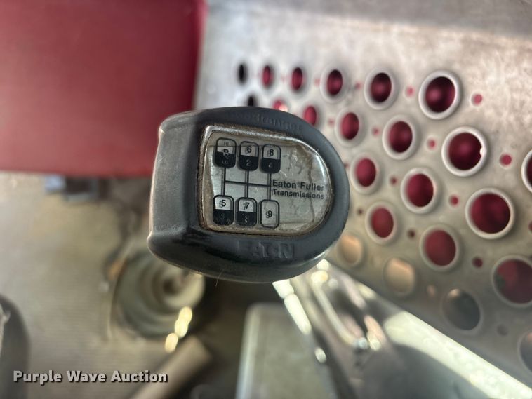 image for item EV2921 1994 Kenworth T600 dump truck