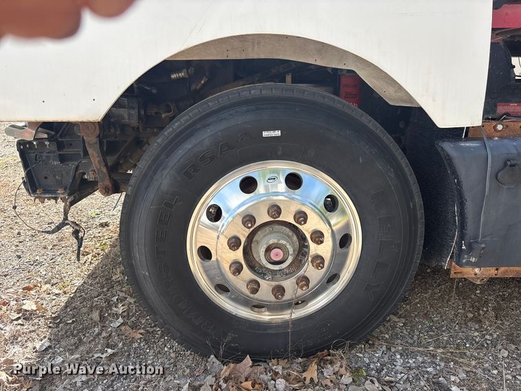 image for item EV2921 1994 Kenworth T600 dump truck