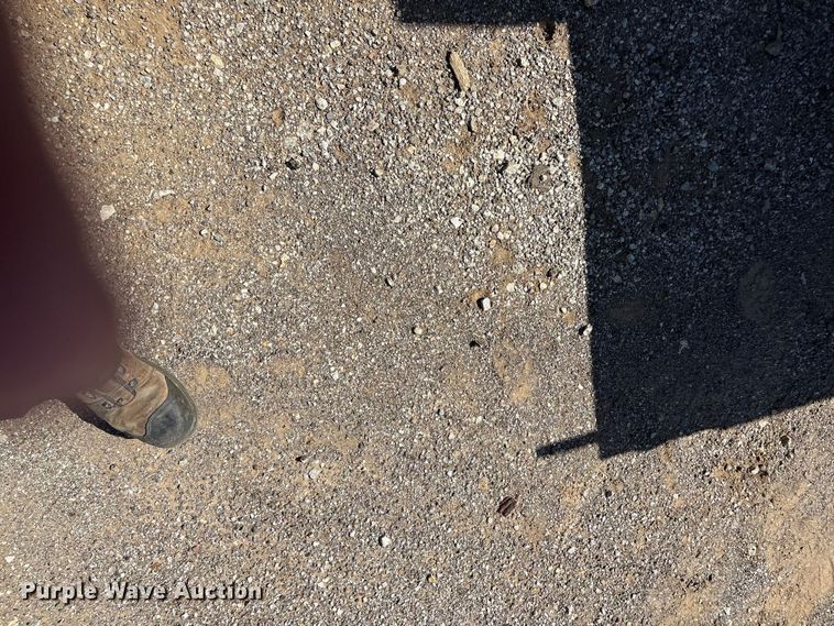 image for item EV2922 2006 Ford F450 Super Duty bucket truck