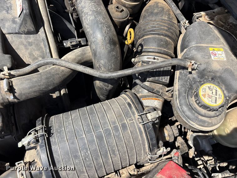 image for item EV2922 2006 Ford F450 Super Duty bucket truck