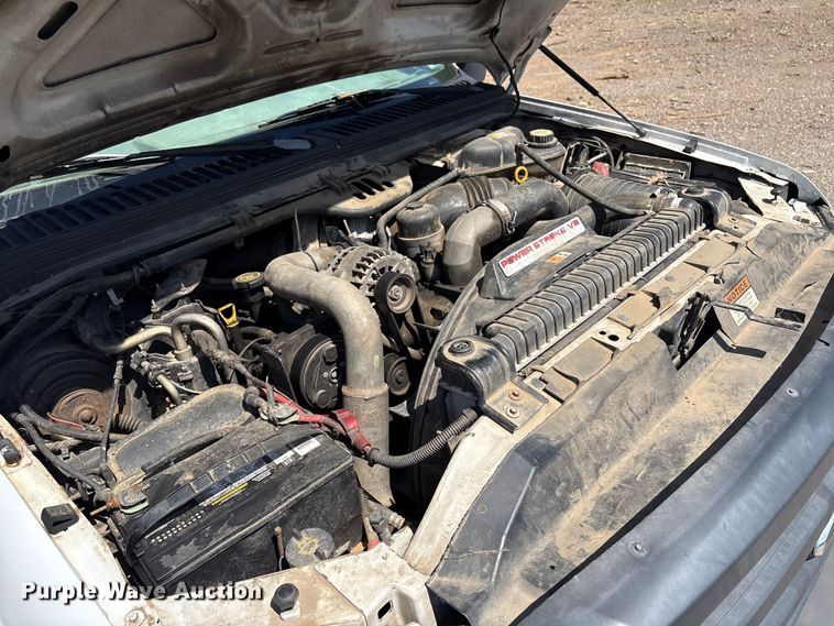 image for item EV2922 2006 Ford F450 Super Duty bucket truck