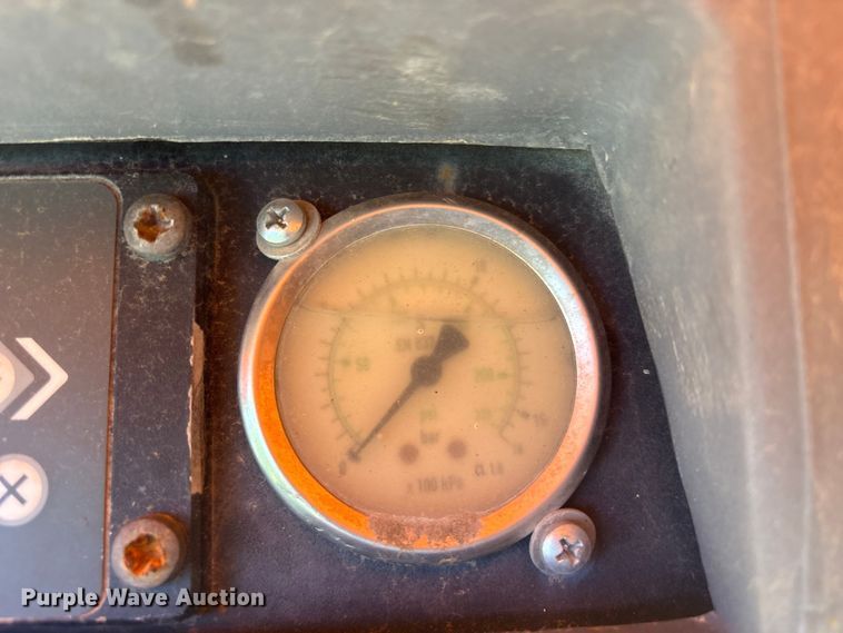 image for item EV2923 2015 Atlas Copco XAS 185 air compressor