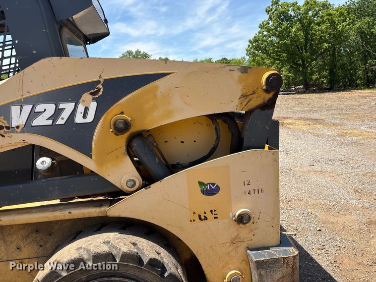 image for item EV2926 2012 Gehl V270 skid steer loader