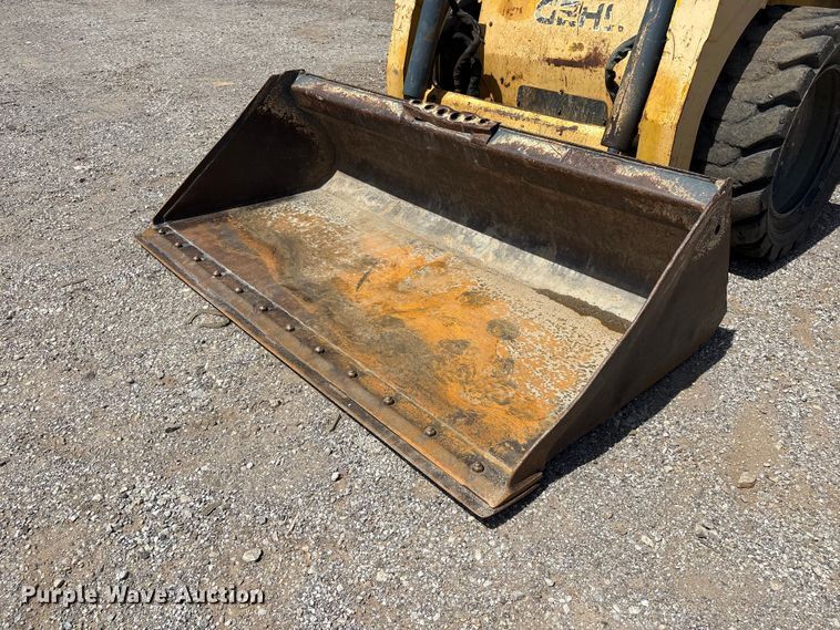 image for item EV2926 2012 Gehl V270 skid steer loader