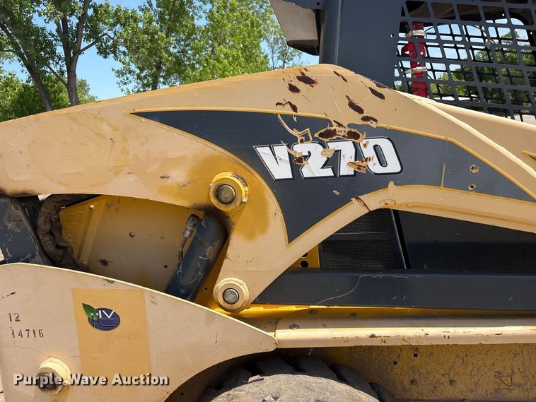 image for item EV2926 2012 Gehl V270 skid steer loader