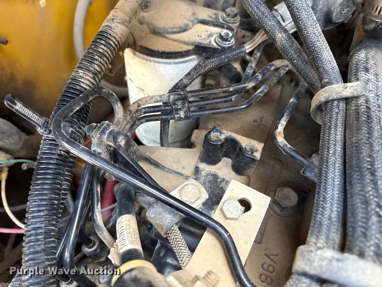 image for item EV2926 2012 Gehl V270 skid steer loader