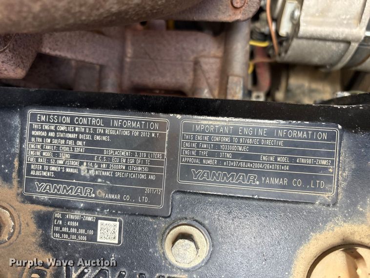 image for item EV2926 2012 Gehl V270 skid steer loader