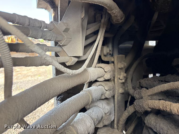 image for item EV2927 2006 Komatsu WA600-6 wheel loader