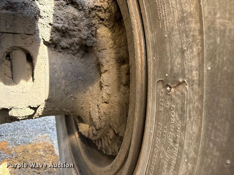 image for item EV2927 2006 Komatsu WA600-6 wheel loader