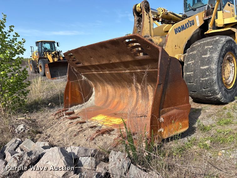 image for item EV2927 2006 Komatsu WA600-6 wheel loader