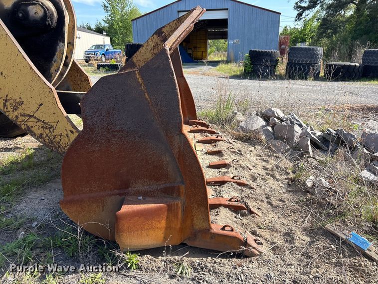 image for item EV2927 2006 Komatsu WA600-6 wheel loader