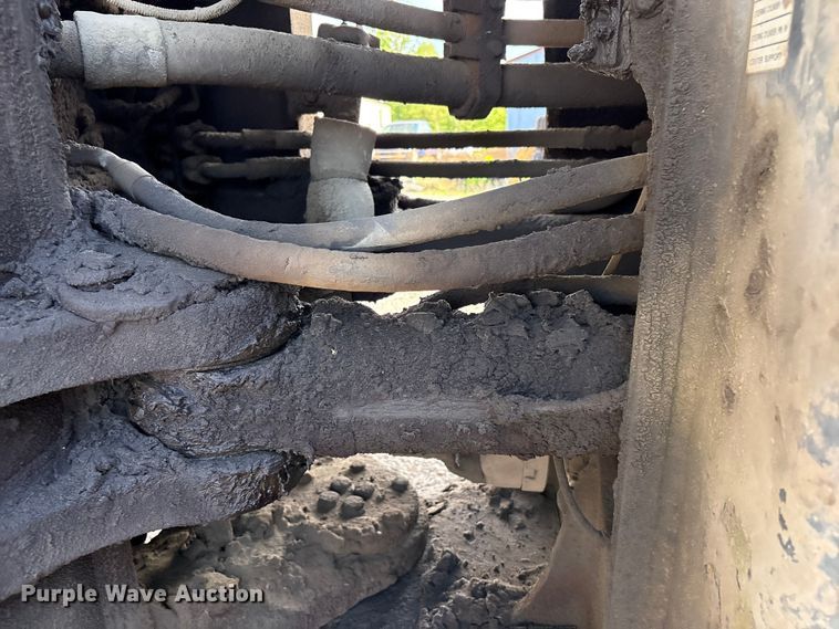 image for item EV2927 2006 Komatsu WA600-6 wheel loader
