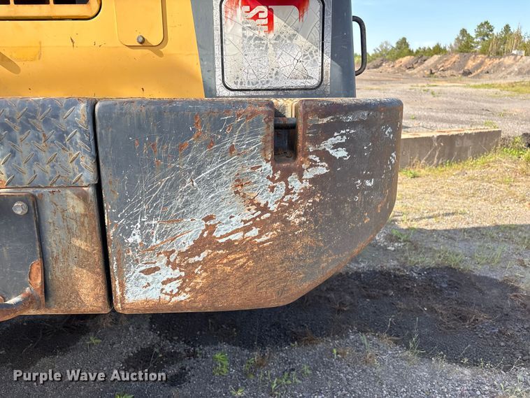 image for item EV2927 2006 Komatsu WA600-6 wheel loader