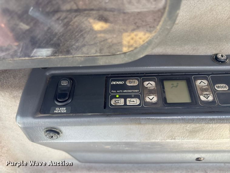 image for item EV2927 2006 Komatsu WA600-6 wheel loader