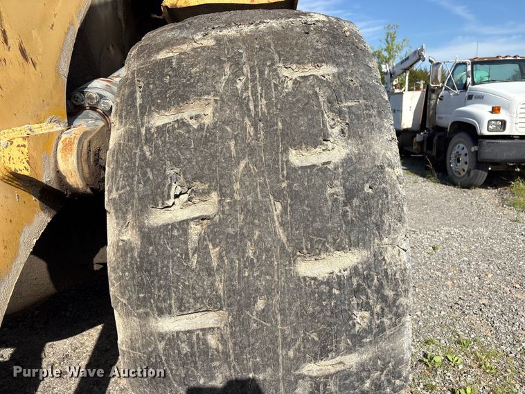 image for item EV2927 2006 Komatsu WA600-6 wheel loader