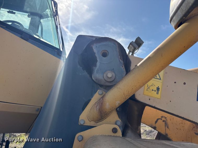 image for item EV2928 2007 Komatsu WA500-6 wheel loader