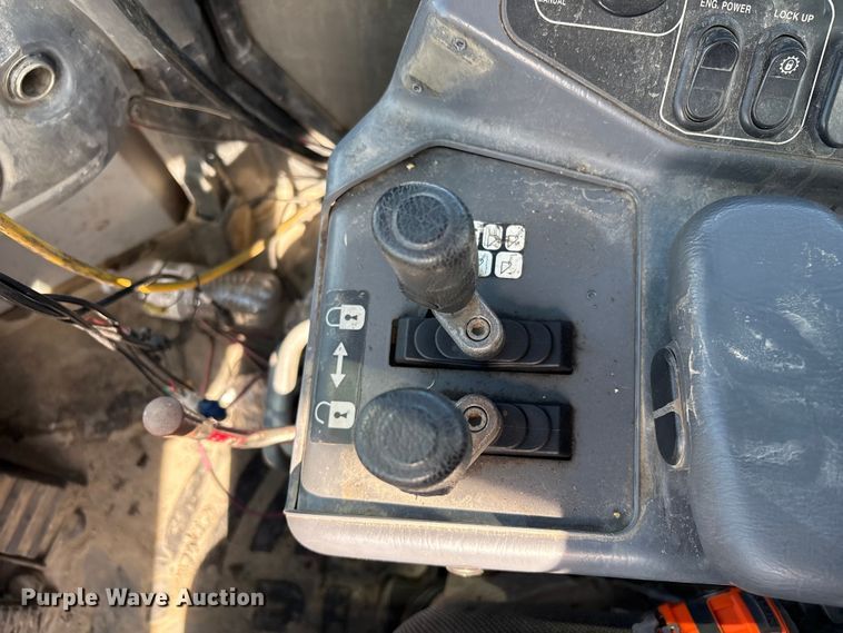 image for item EV2928 2007 Komatsu WA500-6 wheel loader