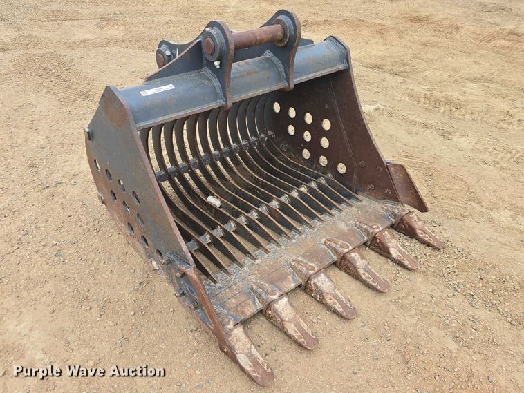 image for item EV5783 A-Z excavator rock bucket