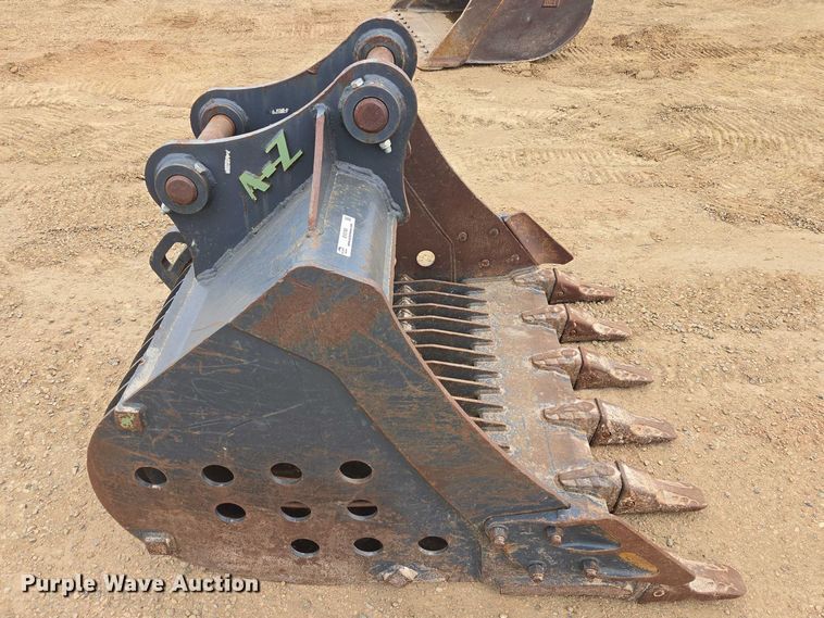 image for item EV5783 A-Z excavator rock bucket