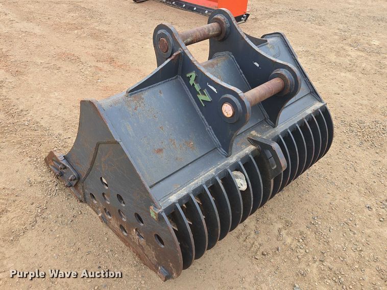 image for item EV5783 A-Z excavator rock bucket