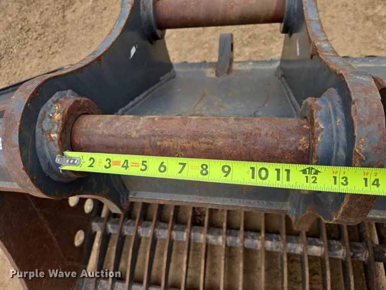 image for item EV5783 A-Z excavator rock bucket