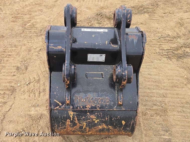 image for item EV5786 Caterpillar excavator bucket