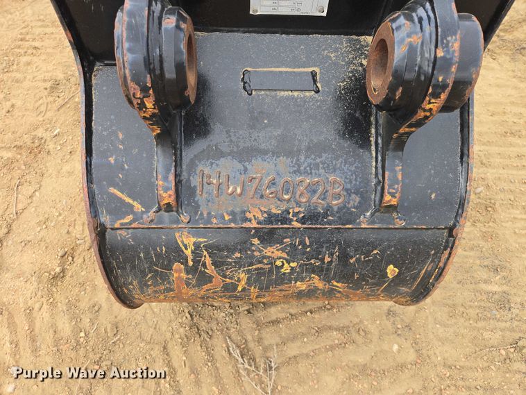 image for item EV5786 Caterpillar excavator bucket
