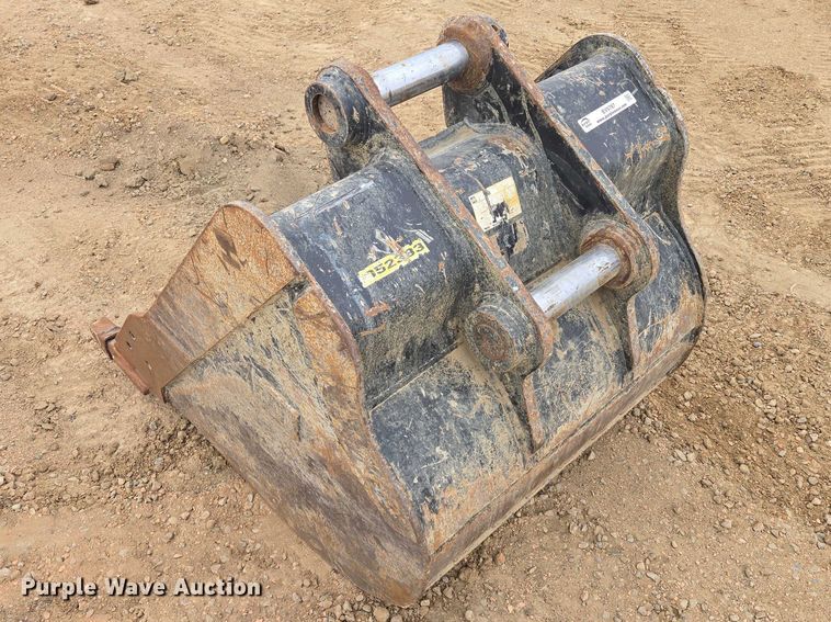 image for item EV5787 Caterpillar excavator bucket