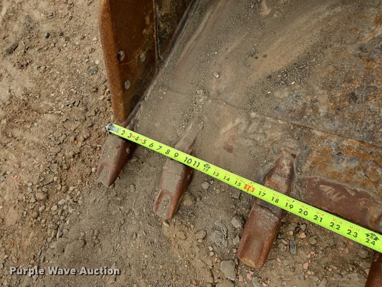 image for item EV5787 Caterpillar excavator bucket