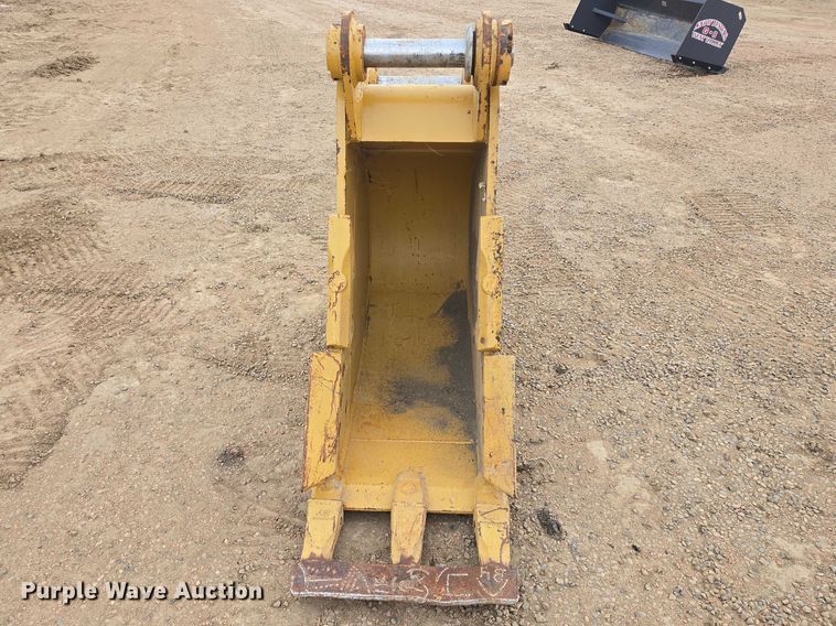 image for item EV5788 Bedrock EB320BSD excavator bucket