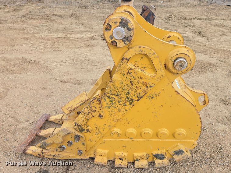 image for item EV5788 Bedrock EB320BSD excavator bucket