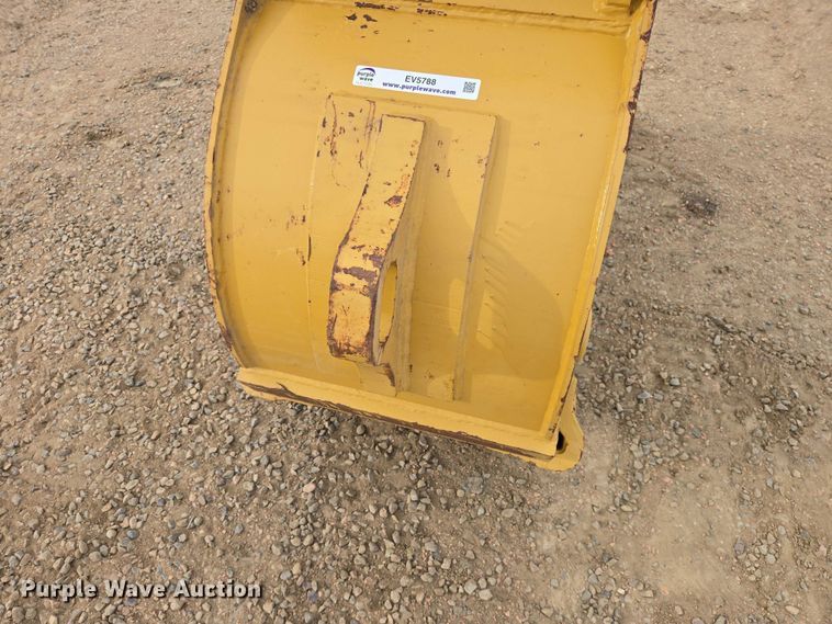 image for item EV5788 Bedrock EB320BSD excavator bucket